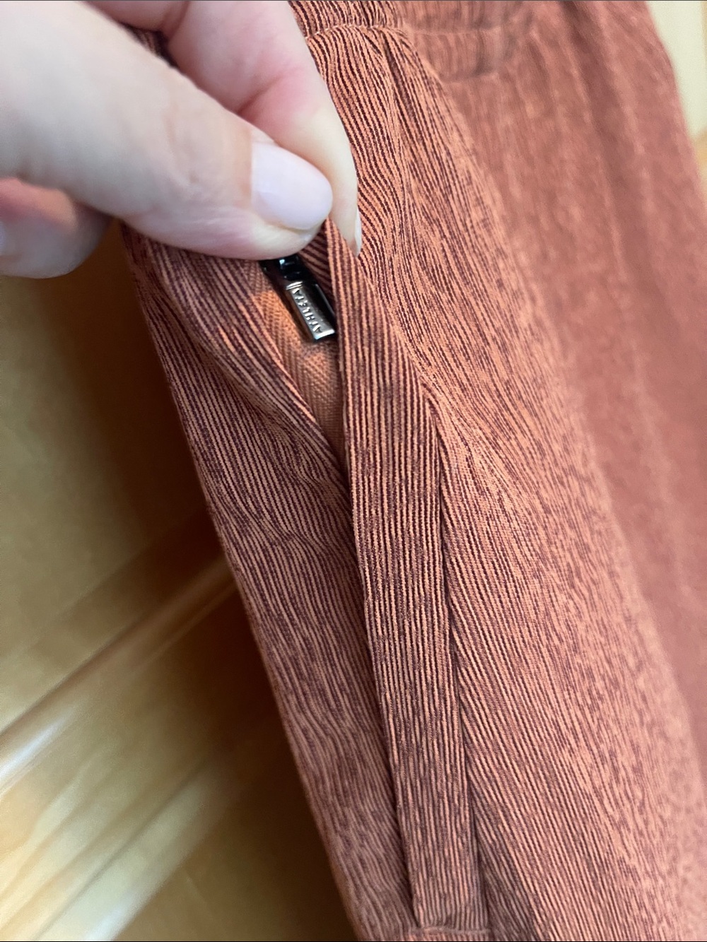 Athleta Rusty Rose Textured Wide-Leg Pants - Picture 5 of 10